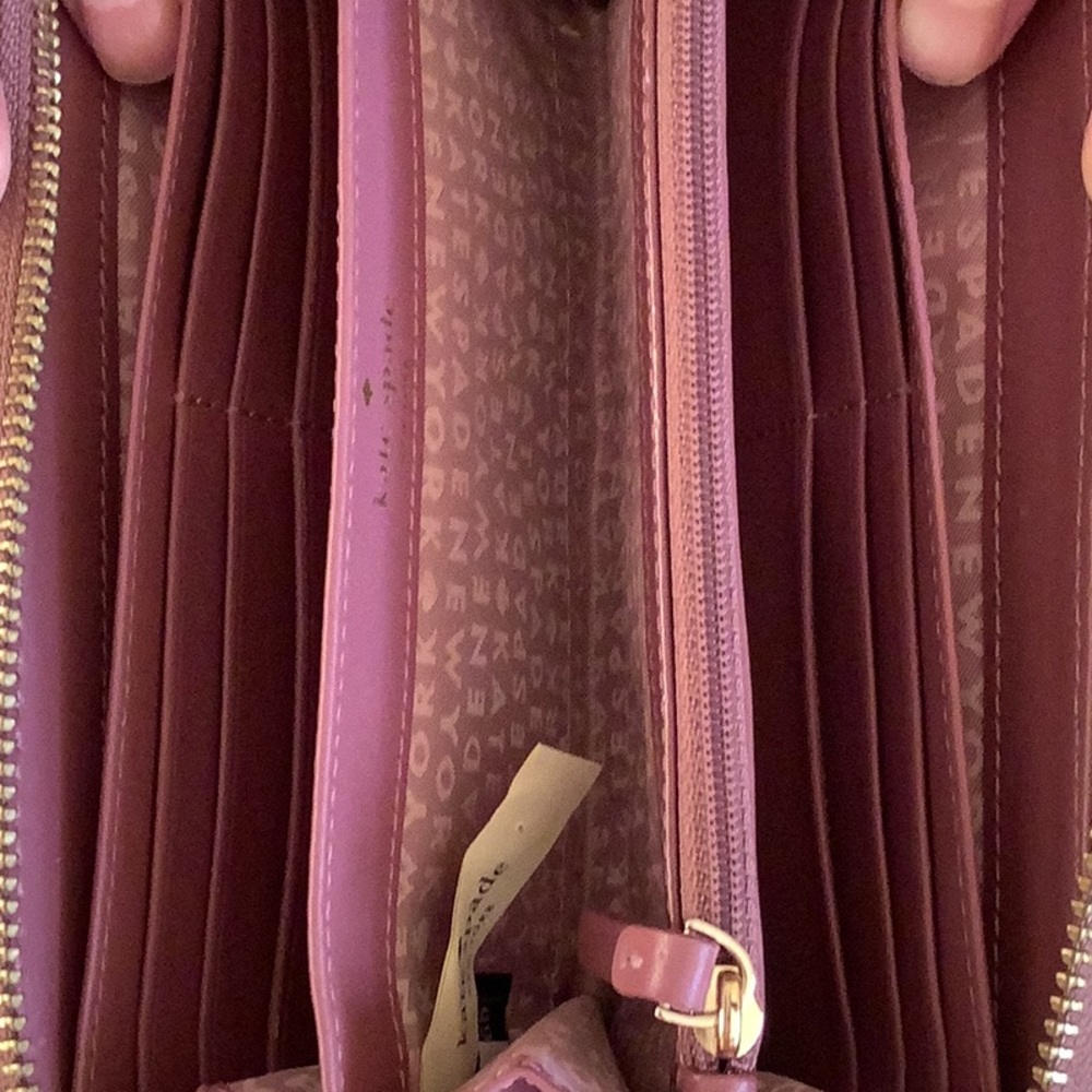 Kate Spade Chester Street Neda Wallet 💖🌸 - Picture 8 of 8